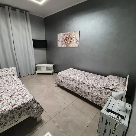 Casa Del Re Apartment *